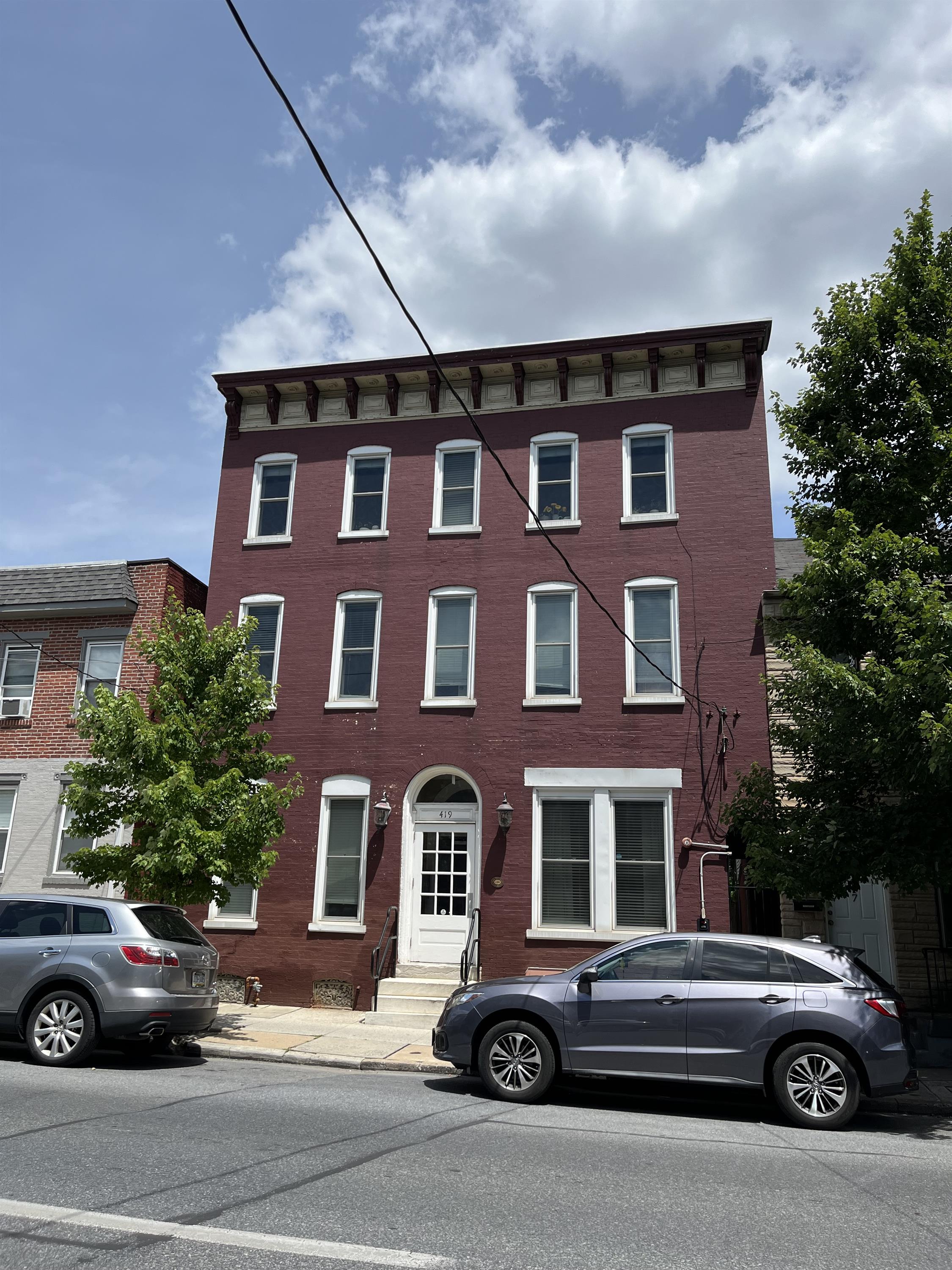 419 North Queen Street - 2N